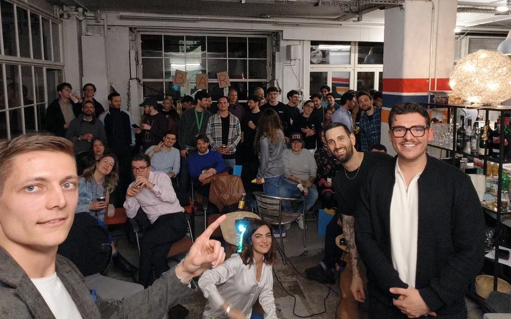 A packed room at a Swiss NFT Association meetup